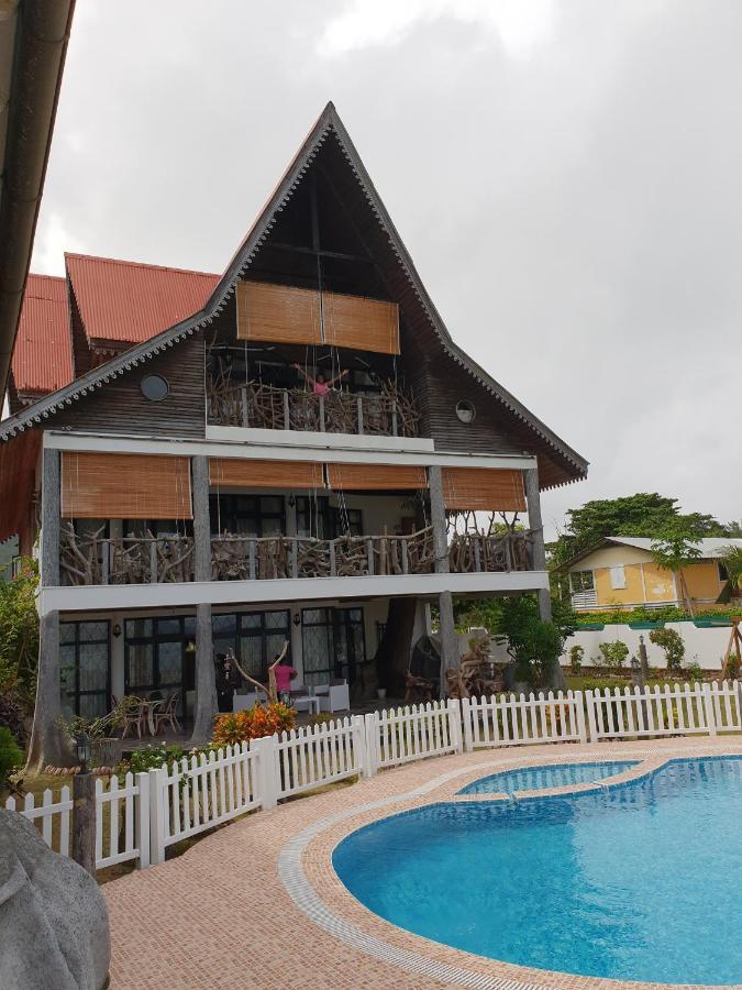 La Digue Emerald Villa Экстерьер фото