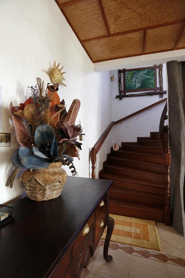 La Digue Emerald Villa Экстерьер фото